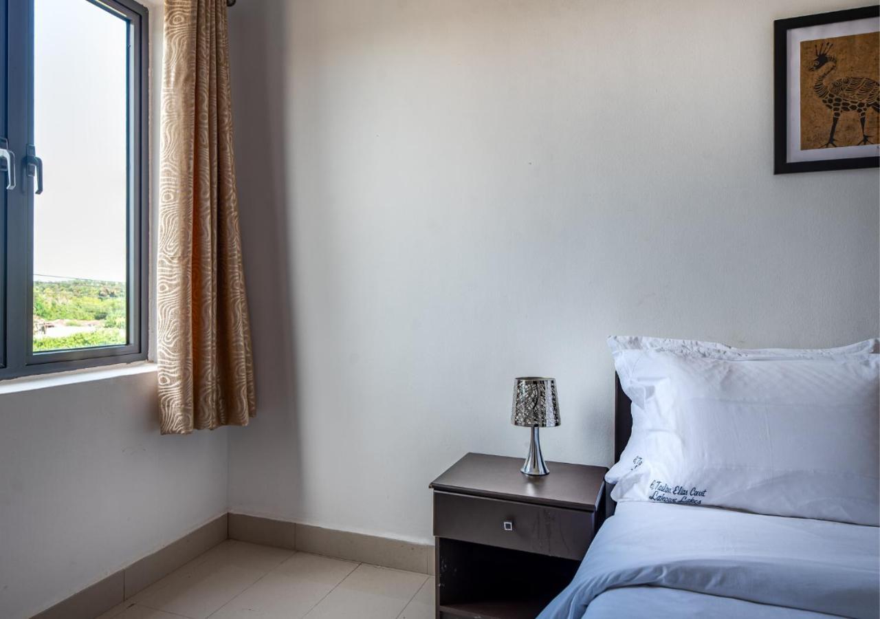 Lakowe Lakes Hotel, Golf And Country Estate By Newmark Lagos Buitenkant foto