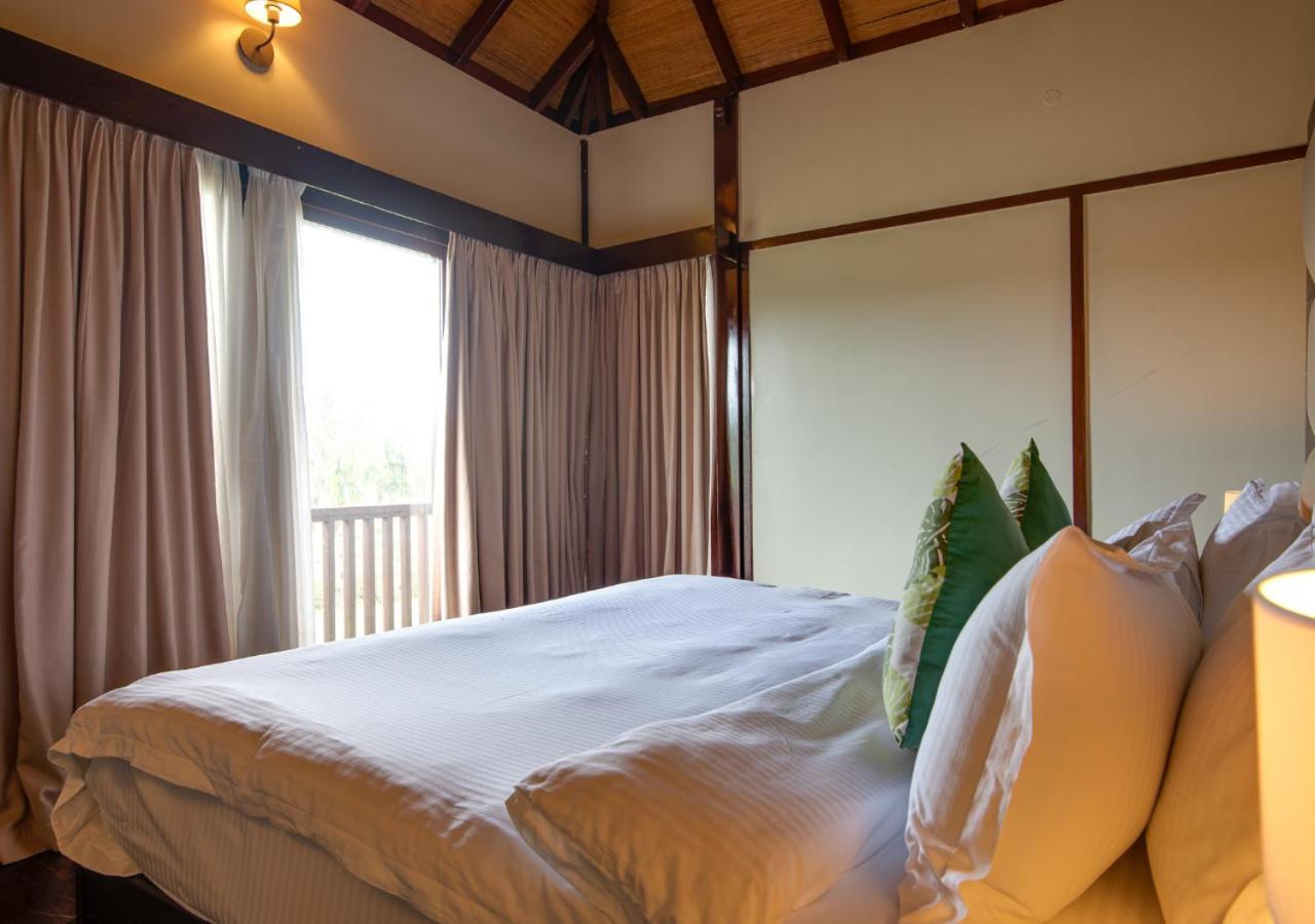 Lakowe Lakes Hotel, Golf And Country Estate By Newmark Lagos Buitenkant foto
