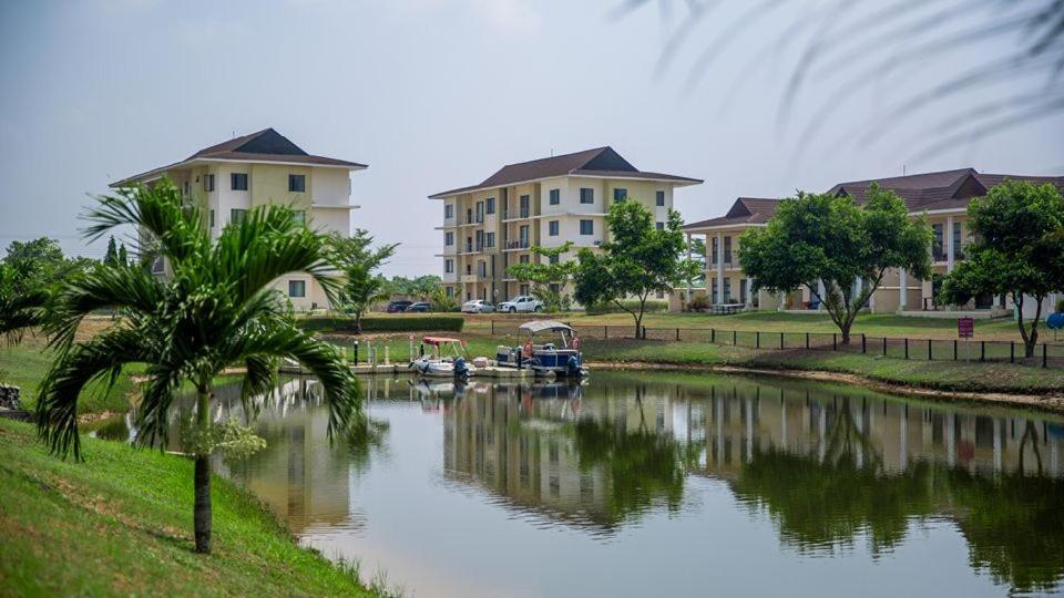 Lakowe Lakes Hotel, Golf And Country Estate By Newmark Lagos Buitenkant foto